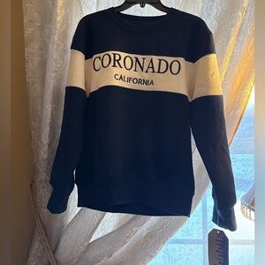 NWT New York Popular Blue and cream Coronado Sweatshirt small